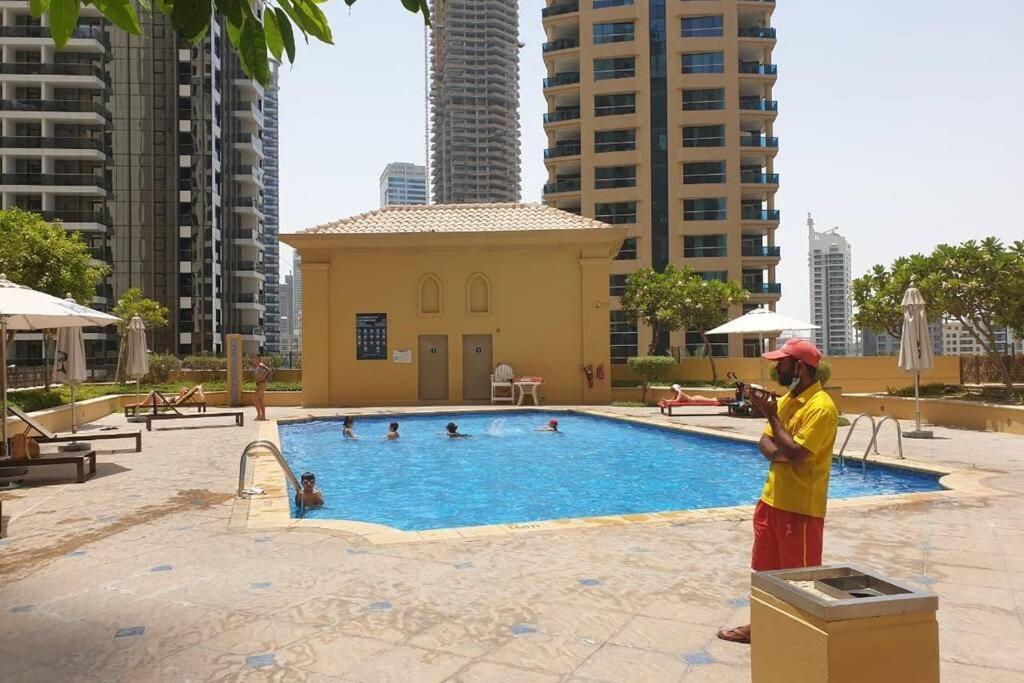 Beautiful With Amazing Sea Views Apartment *
